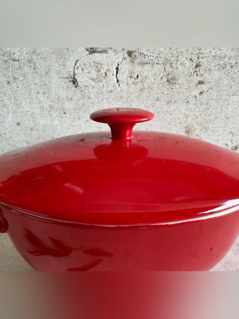 Crate & Barrel Small Red Oval Ceramic Baking Casserole Dish w/Lid - Oven Safe